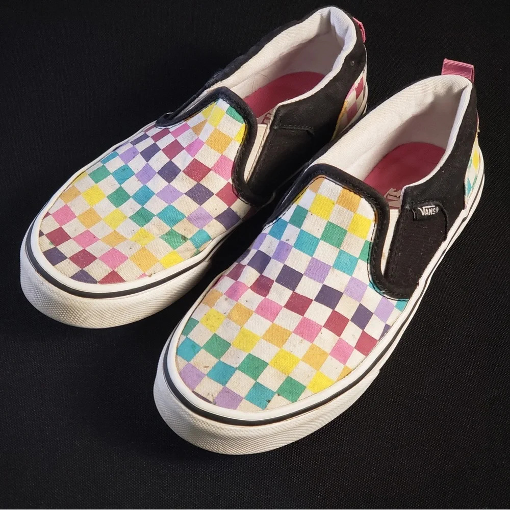 Van’s Slip On Rainbow Checkered Sneakers Girl’s 3